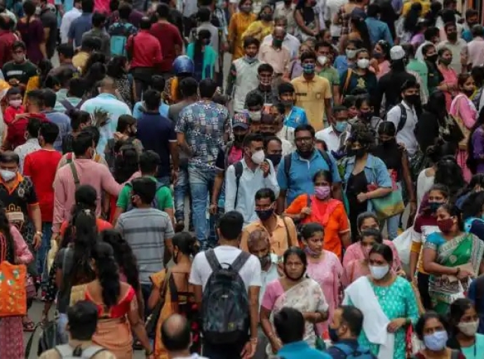 India's Consumer Spending to Reach New Heights